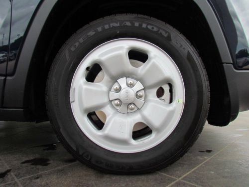 2014 jeep cherokee sport