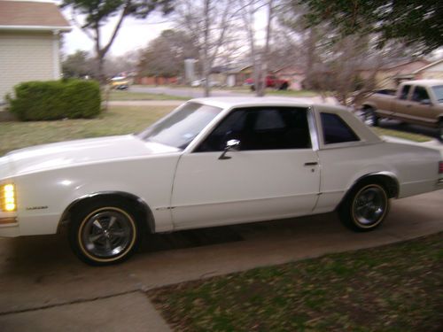 79 pontiac le mans landau- v8