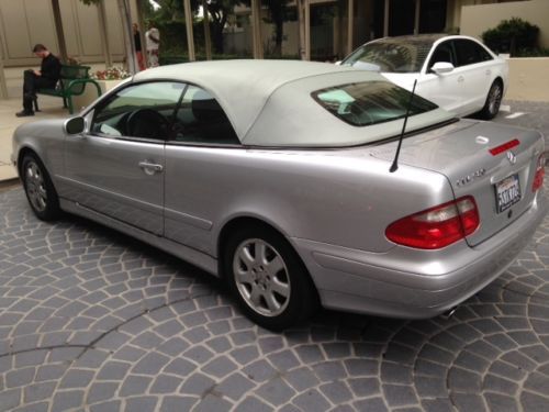 Grey convertible mint condition