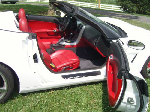 2005 Chevrolet Corvette Convertible 2-Door 6.0L White, Red Leather Black Top, US $29,500.00, image 5