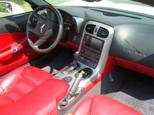 2005 Chevrolet Corvette Convertible 2-Door 6.0L White, Red Leather Black Top, US $29,500.00, image 6
