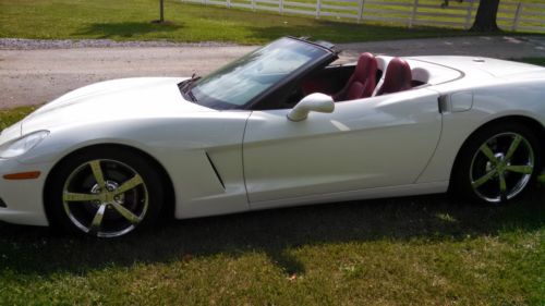 2005 Chevrolet Corvette Convertible 2-Door 6.0L White, Red Leather Black Top, US $29,500.00, image 11