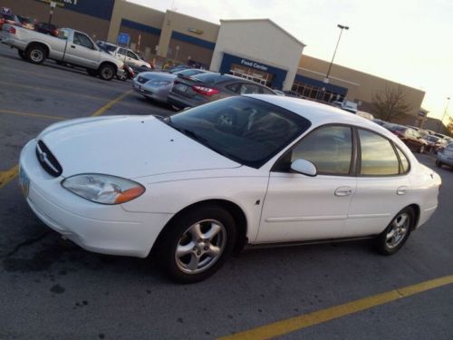 2002 ford taurus