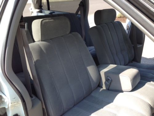 1994 Chevrolet Caprice Classic Station Wagon, image 18