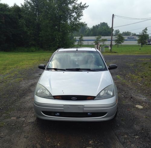 2004 ford focus