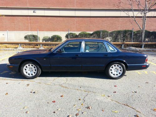 2001 jaguar xj8: westminster blue / ivory - 56,700 miles