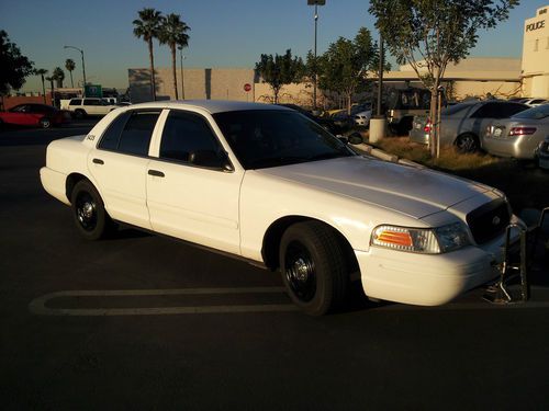 2003 ford crown victoria police interceptor sedan 4-door 4.6l