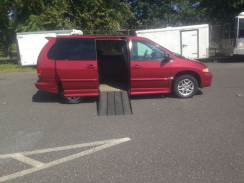 Van  wheelchair handicap dodge grand caravan 1999  ims power ramp 2 ezy locks