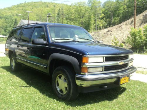 1999 chevrolet k1500 suburban ls sport utility 4-door 5.7l (4x4)