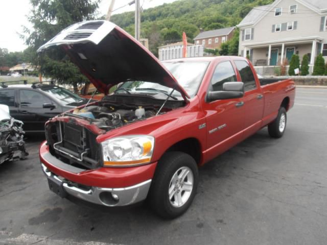 Dodge: ram 1500 slt 4x4