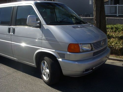 2001 volkswagen eurovan mv standard passenger van 3-door 2.8l