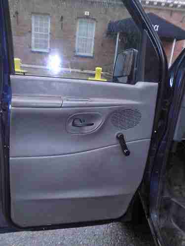ford e-250 6 cyl high top van, image 7