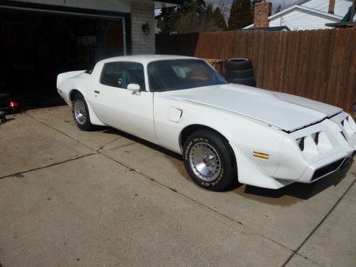 1981 81 trans am turbo ws6 new paint rust free car 64000 mile car