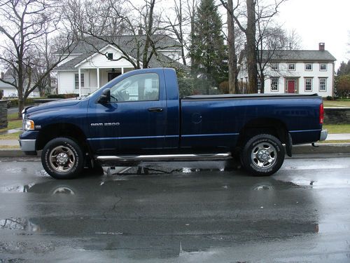 2005 dodge ram 2500 slt - hemi engine - 4wd - fully loaded - original owner