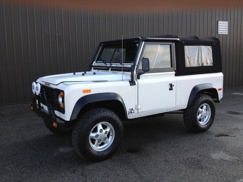 Rare 1994 land rover defender 90!! alpine white!!