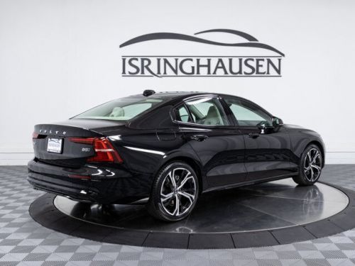 2024 volvo s60 b5 awd ultimate dark theme