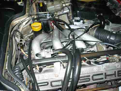 1986 Porsche 944 Base Coupe 2-Door 2.5L, image 2