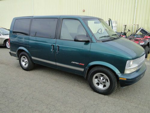 1998 chevrolet astro van - 8 passenger van