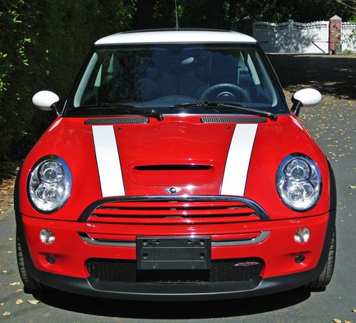 2006 mini cooper s coupe - factory jcw - under 15k miles - fantastic condition