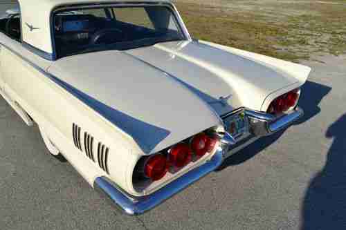 1960 Ford Thunderbird, image 10
