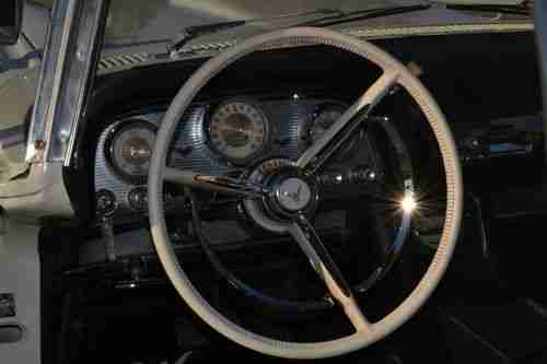 1960 Ford Thunderbird, image 12