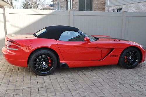 2006 dodge viper srt-10 convertible 2-door 8.3l