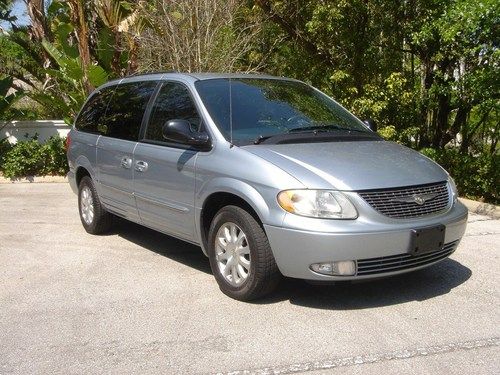 2003 town&amp;country lxi leather seats like new condition fl van no rust