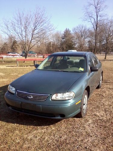 Clean nice running 1997 chevy malibu 6cyl automatic !