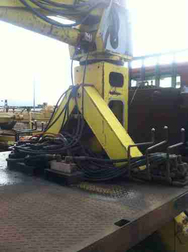 1982 Chevrolet Kodiak 4 1/2 ton, Crane, Pole Truck   with Cat3208 diesel, image 9