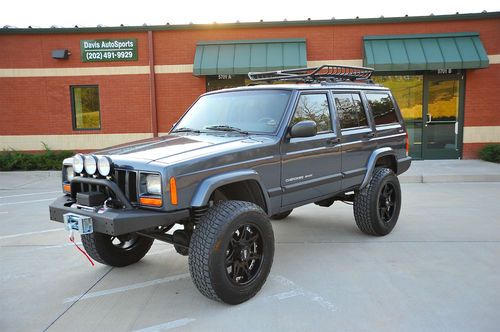 1 owner lifted cherokee sport xj / brand new lift, wheels, tires, winch &amp; more