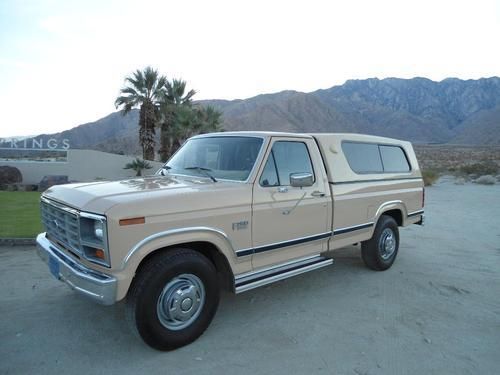 Pristine 1986 ford f250 show/collector condition original documents, records !!