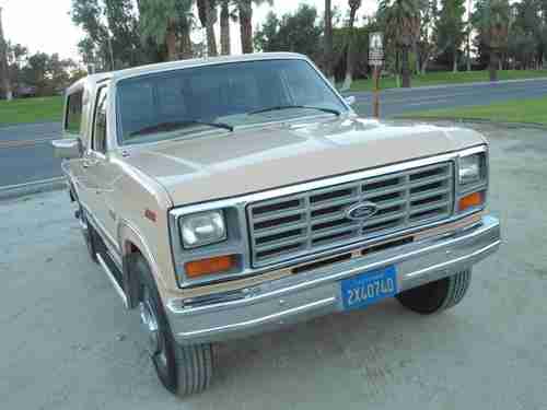 Pristine 1986 Ford F250 Show/Collector Condition original documents, records !!, image 3