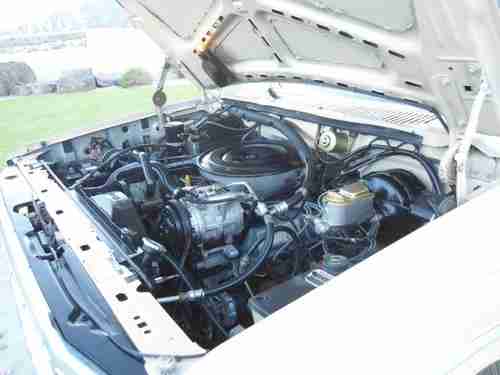 Pristine 1986 Ford F250 Show/Collector Condition original documents, records !!, image 9