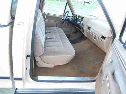 Pristine 1986 Ford F250 Show/Collector Condition original documents, records !!, image 15