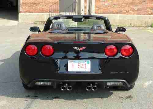 Mint Condition - 3LT Package, Black Exterior, Black Top, Titanium Gray Interior, image 3