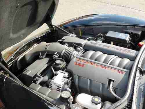 Mint Condition - 3LT Package, Black Exterior, Black Top, Titanium Gray Interior, image 12