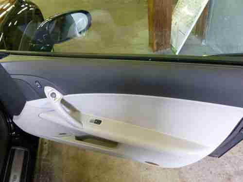 Mint Condition - 3LT Package, Black Exterior, Black Top, Titanium Gray Interior, image 17