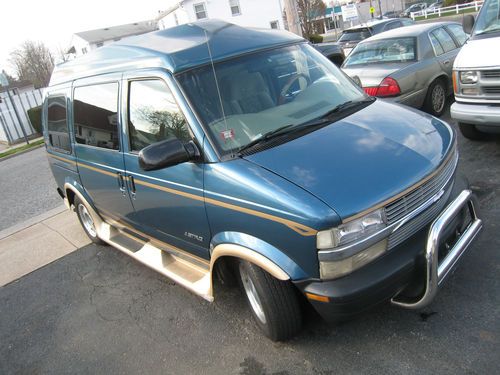 2000 chevrolet astro hi-top mark iii le - 4.3l v6 - lo miles