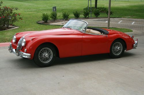 Jaguar xk 150 roadster