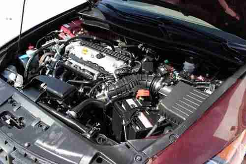 2008 Honda Accord Sedan Damaged Clean Title RUNS! Only 58K Miles Economical L@@K, US $7,900.00, image 9