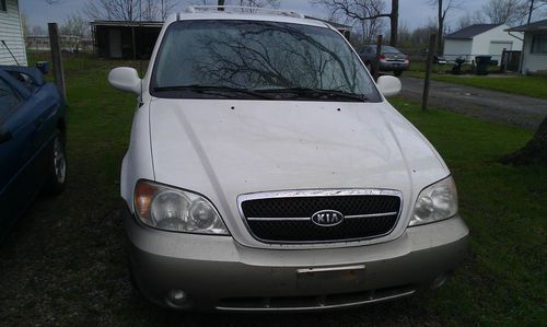 2004 kia sedona