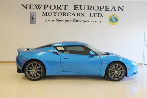 Nice color and fully loaded 2011 evora 2+2
