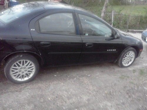 2001 dodge neon es sedan 4-door 2.0l