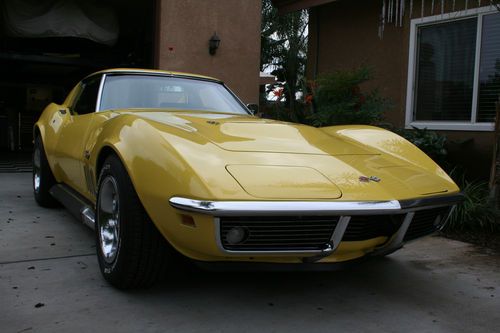 1969 corvette 427 390hp with tri-power and side exhaust
