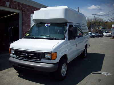 2007 ford econoline e-350 14 passenger low miles