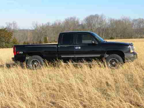 2003 Chevrolet Silverado Z-71 extended cab 4X4 160,000, image 3
