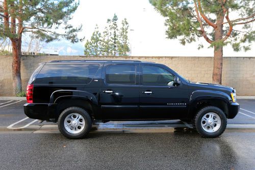 2007 suburban 4wd z71 lt3