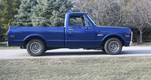 1972 chevrolet c-10 shortbox cheyenne zz4 700r a/c