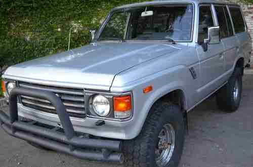 1986 TOYOTA LAND CRUISER FJ60, image 3