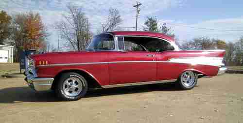 1957 BelAire 2 Door Hardtop, 4 Speed, US $21,500.00, image 2